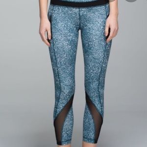 Lululemon Inspire Tight II size 10